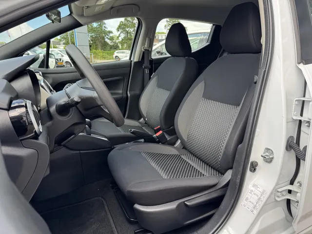 Nissan Micra Automaat 1.0 IG-T N-Design Stoelverwarming