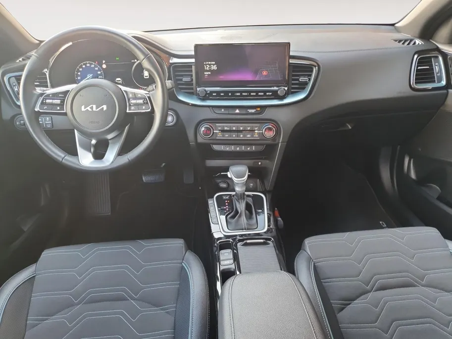 Kia Ceed Sportswagon 1.0 T-GDi MHEV Design Edition | Stoel en stuurverwarming | Navigatie | Camera | Apple Carplay / Android Auto | Elektrisch achterklep |