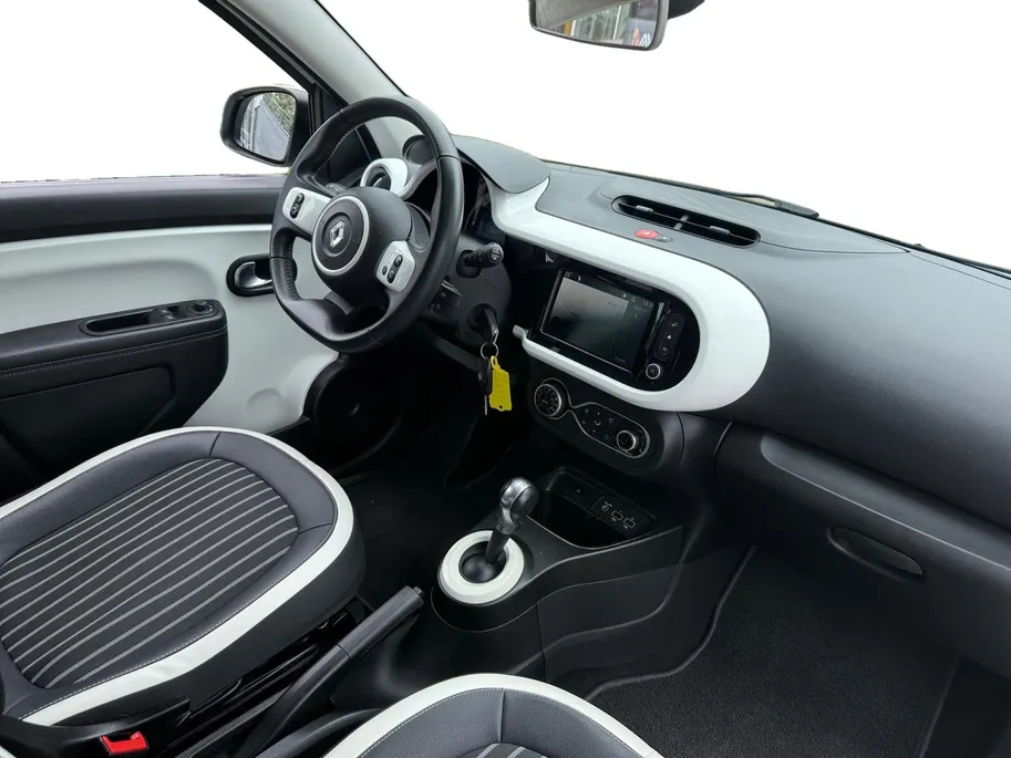 Renault Twingo Z.E. R80 Intens *Automaat*Navi+Camera*Climate*Parkeersensoren*Cruise*Hoge instap!