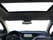 Kia e-Niro ExecutiveLine 64 kWh | Climate control | Leder | Stoel + stuurverwarming en ventilatie | Schuif/kanteldak | Navigatie | 17 inch LM-velgen | Keyless | SOH 97% |