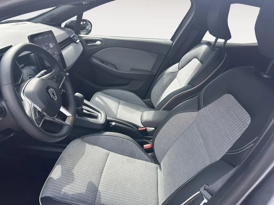Renault Clio 1.6 E-Tech Full Hybrid 145 techno | Automaat | Apple Carplay & Android Auto | Camera | Navigatie | Parkeersensoren | Cruise Control | 12 Maanden BOVAG Garantie