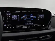 Audi A6 Avant S edition Competition 367 PK e-hybrid quattro · MIDNIGHT GREEN · 360 Camera · Servosluiting · Panoramadak · Bang & Olfusen · Elek. Stuurkolom · Bijrijder Scherm · Stoelverwarming V + A · 21'' Inch · Garantie t/m 03-03-2028· EXTRA INRUILKORTING ·