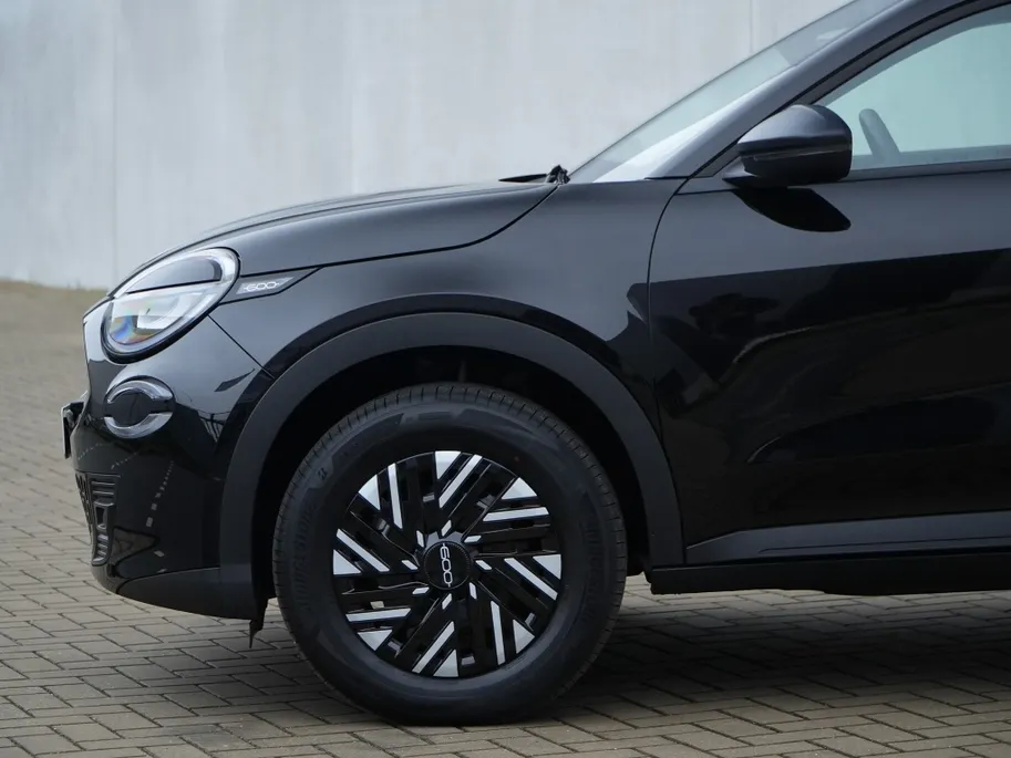 Fiat 600 1.2 Hybrid 100 PK Urban | Carplay | Winter | Cruise | Rijklaar