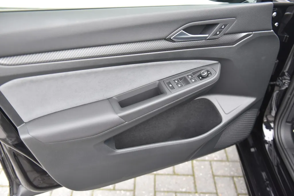 Volkswagen Golf 2.0 TSI R 4MOTION