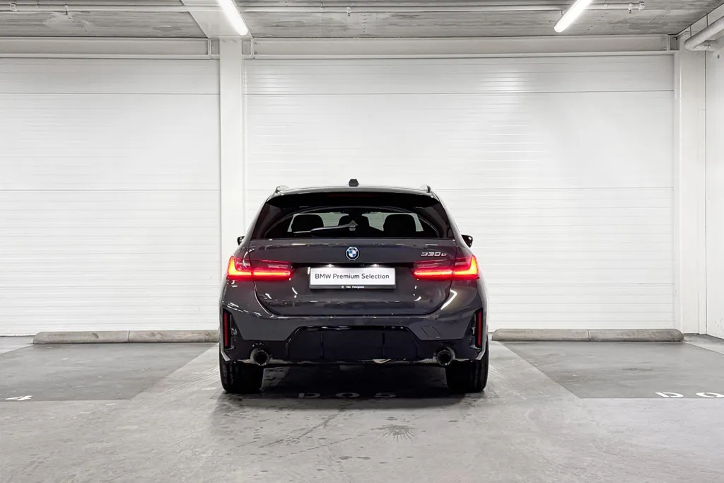 BMW 3 Serie Touring 330e