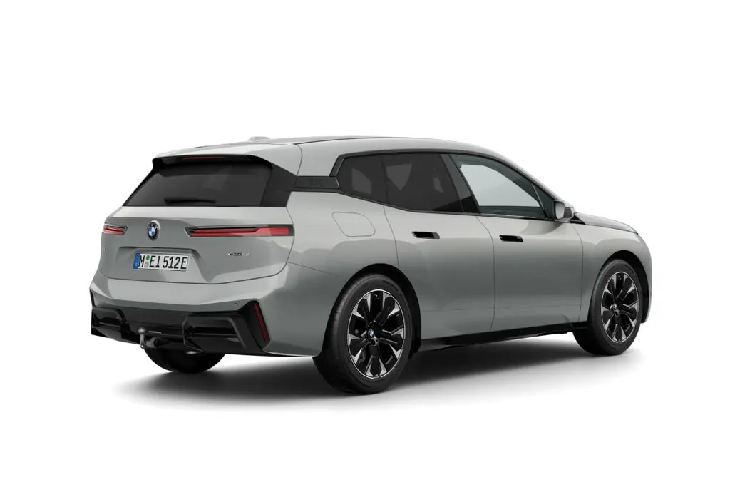 BMW iX xDrive60 112 kWh