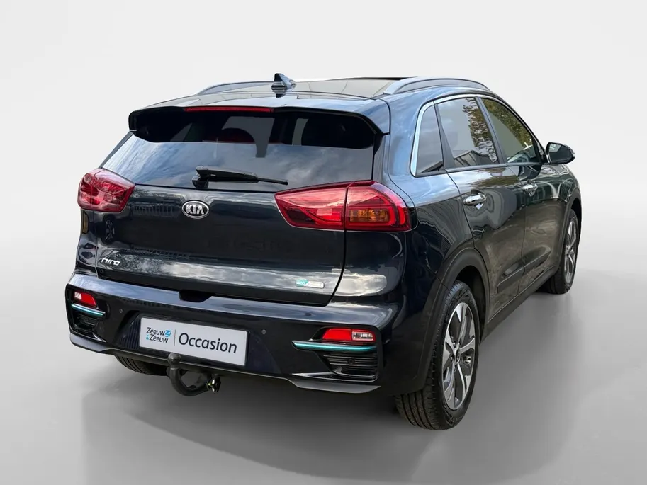 Kia e-Niro DynamicPlusLine 64 kWh | NAVI | CAMERA | SCHUIFDAK | TREKHAAK | CLIMATE & CRUISE CONTROLE | ETC...