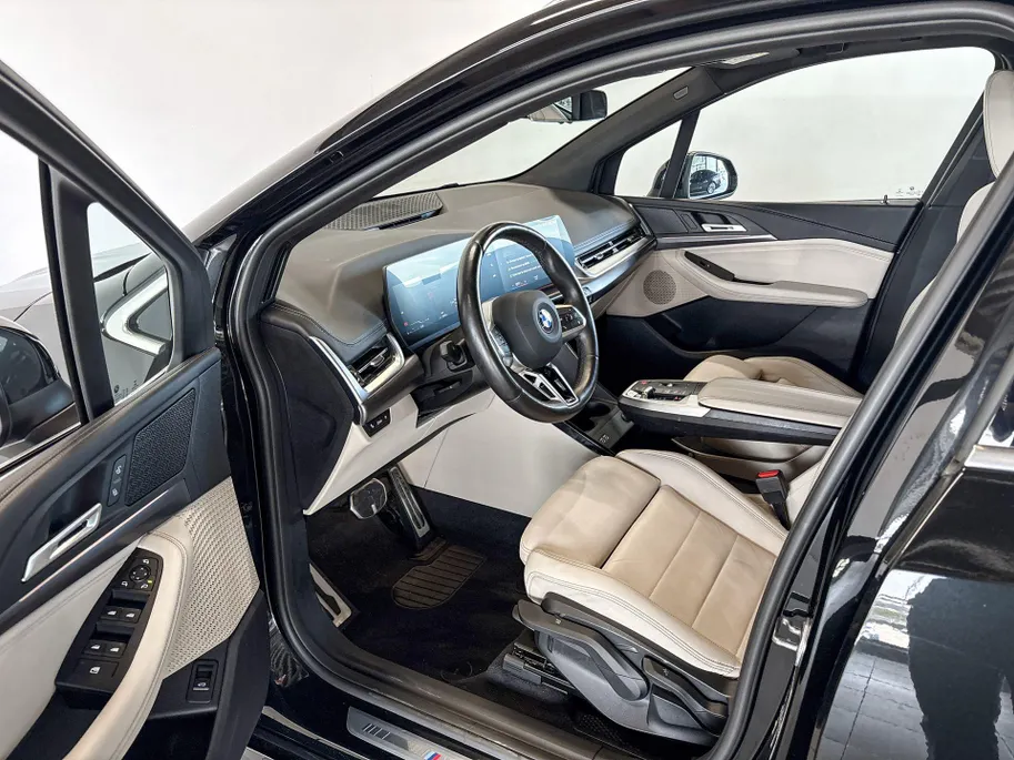 BMW 2 Serie Active Tourer 220i Premium Pack M Sportpakket
