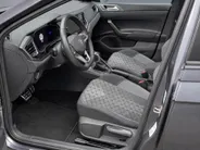 Volkswagen Taigo 1.0 TSI 110pk DSG R-Line · Camera · Panoramadak · P-Sensoren · Stoelverwarming · Apple/Android Car Play · 18'' Inch ·