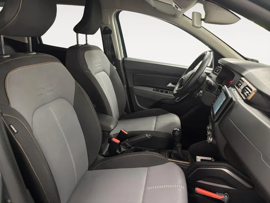 Dacia Duster 1.0 TCe 100 ECO-G Extreme NAVI AIRCO CAMERA CRUISE CONTROLE KEYLESS ENTRY LM VELGEN 360CAMERA PARKEERSENSOREN APPLE CARPLAY ANDROID AUTO ZEER MOOIE AUTO