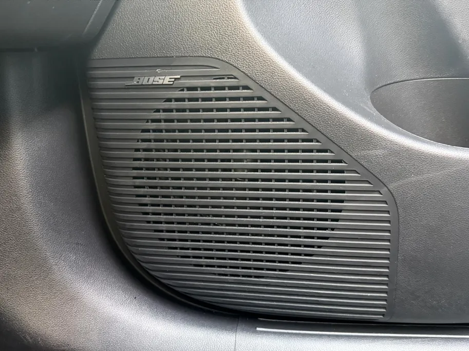 Hyundai Kona 1.6 GDI HEV Premium Sky | Schuif-/kantel dak | Navigatie | Apple Carplay/ Android Auto | Stoelventilatie | Stuur/ Stoelverwarming |