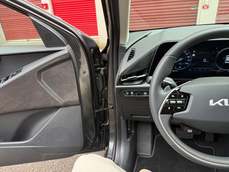 Kia Niro 1.6 GDi Hybrid DynamicLine Navi | Metallic lak | Cruise Control Adaptief | Fabrieksgarantie t/m 3 2033 | Keyless entry | Camera |