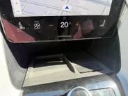 Polestar 2 Long Range Dual Motor Performance Plus 82 kWh 90 % SOH! Uniek 469PK | Gele gordels + klauwen | Full leather | Glassroof | Stoelverwarming + verkoeling |