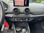 Audi Q2 35 TFSI CoD 150pk S line Edition · Trekhaak · Adaptive Cruise Control · Afgevlakt stuurwiel · Elek. inklap. buitenspiegels · Navigatie · Clima · Parkeersensoren V+A ·