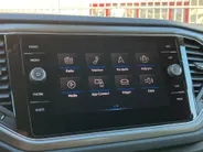 Volkswagen T-Roc 1.0 TSI 115pk Style · Trekhaak · Apple/Android Car Play · Navigatie · Camera + Parkeersensoren
