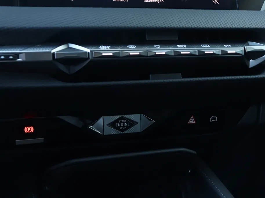 DS DS 4 E-Tense 225 PK Rivoli | Leder | HUD | FOCAL | Winter | 19'