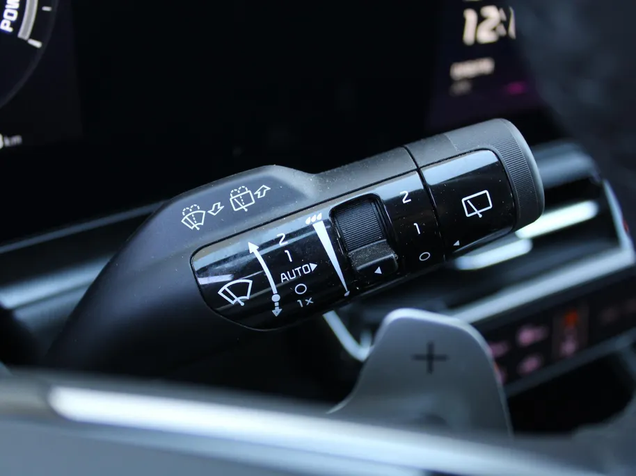 Kia Niro 1.6 GDi Hybrid DynamicLine | Camera | Cruise adapt. | Clima | 16' LM | Navi | Keyless |