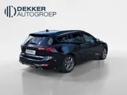 Ford Focus Wagon 1.0 EcoBoost Hybrid ST Line WINTER PACK I DRIVER ASSISTANT PACK I ACHTERUITRIJCAMERA I ACC I APPLE CARPLAY / ANDROID AUTO I