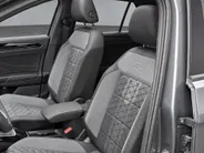 Volkswagen T-Roc 1.5 TSI 150pk DSG R-Line · Panoramadak · Camera · Keyless · Stuur- & Stoelverwarming · Elek. Achterklep · Dodehoeksensor · Garantie t/m 14-07-2027