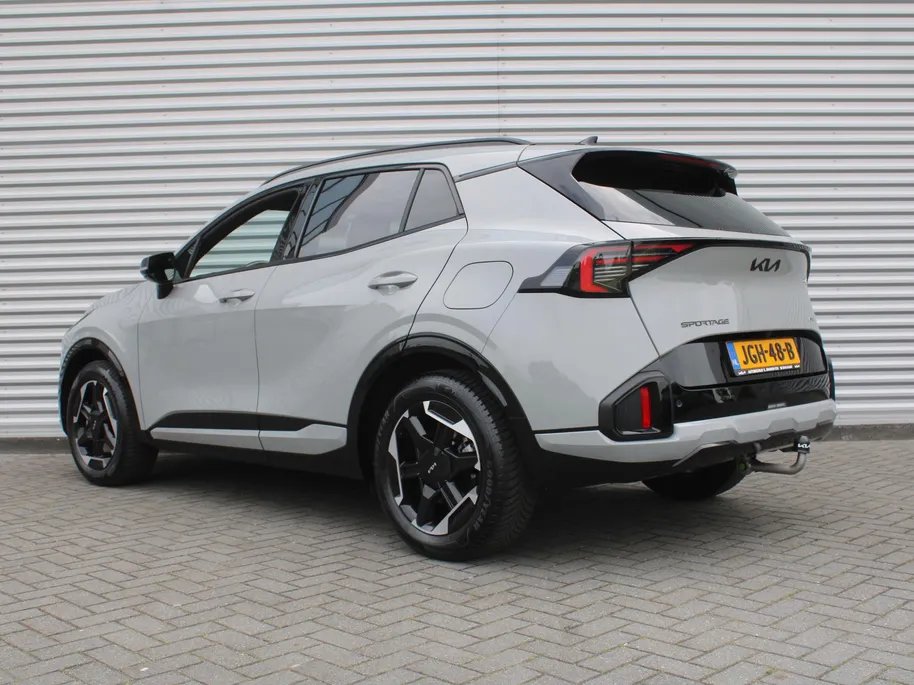 Kia Sportage 1.6 T-GDi Hybrid GT-Line | Trekhaak | Stuur-/stoelverwarming | Elek. stoelverstelling + achterklep | Schuifdak | 18" LM | Cruise adapt. | Camera |