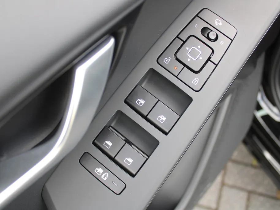 Kia Niro 1.6 GDi Hybrid DynamicLine | Automaat | Nieuwe model! | Direct leverbaar | Tot € 3.000 inruilvoordeel bij aanschaf |