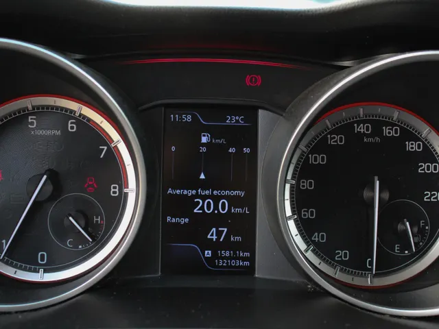 Suzuki Swift 1.2 Stijl Smart Hybrid | Navi | Cruise | Clima | Camera | Trekhaak