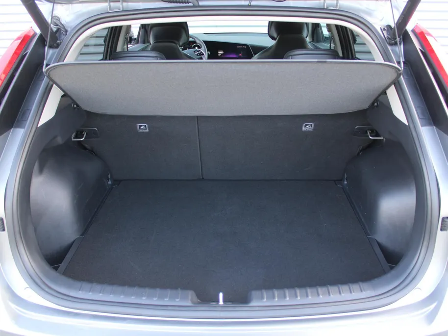 Kia Niro 1.6 GDi Hybrid ExecutiveLine | Stuur-/stoelverwarming + ventilatie | Leer | Schuifdak | 18' LM | Camera | Cruise adapt. | HUD | Elek. stoelverstelling |
