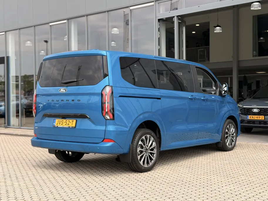 Ford Transit Custom Tourneo 340 L1H1 Titanium X 2.5 233pk PHEV e-CVT INCL BPM I ELEKTRISCHE TREKHAAK I WINTER PACK I DRIVER ASSIST PACK I 8 PERS I APPLE CARPLAY / ANDROID AUTO I