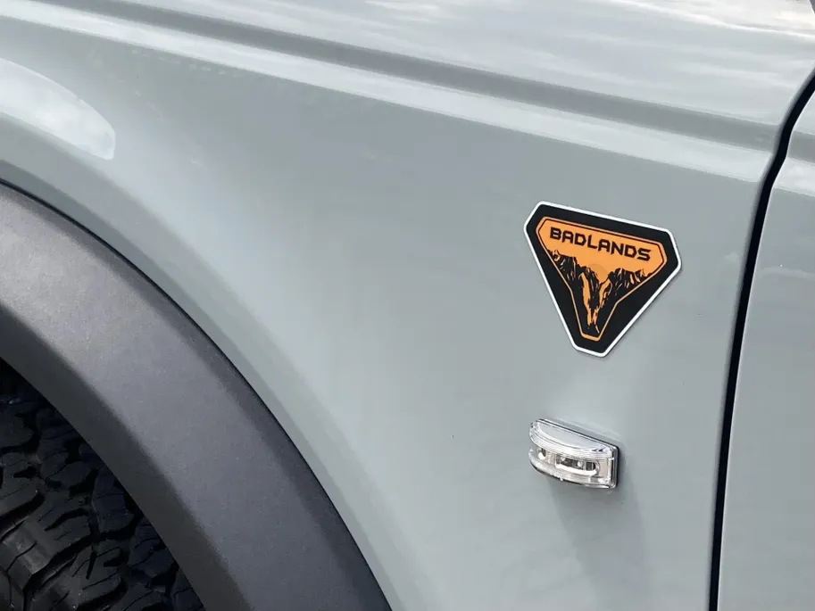 Ford Bronco 2.3 Ecoboost 275 pk 4WD Badlands Grijs Kenteken