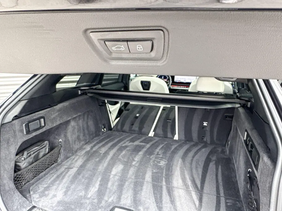 BMW 5 Serie Touring 550e xDrive