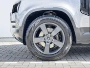 Land Rover Defender 110 2.0 P400e 110 X-Dynamic HSE