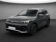 Volkswagen Tiguan 1.5eTSI/150PK R-Line · Panoramadak · Trekhaak · 360°Camera + Parkeersensoren · Garantie t/m 28-03-2028 of 100000km.