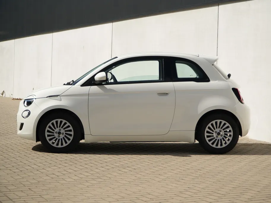 Fiat 500e 42 kWh | Carplay | Cruise | Clima | DAB | Bluetooth