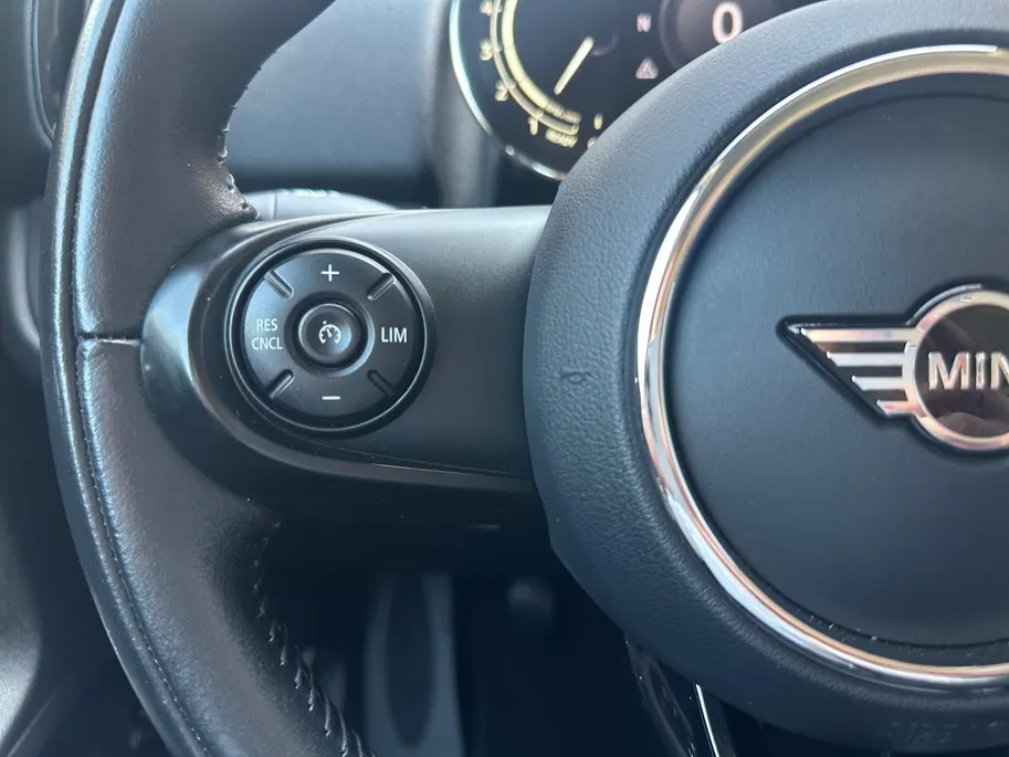 MINI Countryman 1.5 Cooper Chili | Harman & Kardon | Elektrische Stoelverstelling | Automatische Achterklep | Camera | Navi | Parkeersensoren | Cruise & Climate Control | 12 Maanden BOVAG Garantie