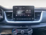 Kia Stonic 1.0 T-GDi MHEV ComfortLine | Bluetooth | Airco | Elektrische Ramen | Camera | Lane Assist |