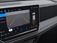 Volkswagen Tiguan 1.5eHybrid 204PK Life Edition · Trekhaak · Navigatie · Camera + parkeersensoren · Garantie t/m 10-02-2031 of 100000km.