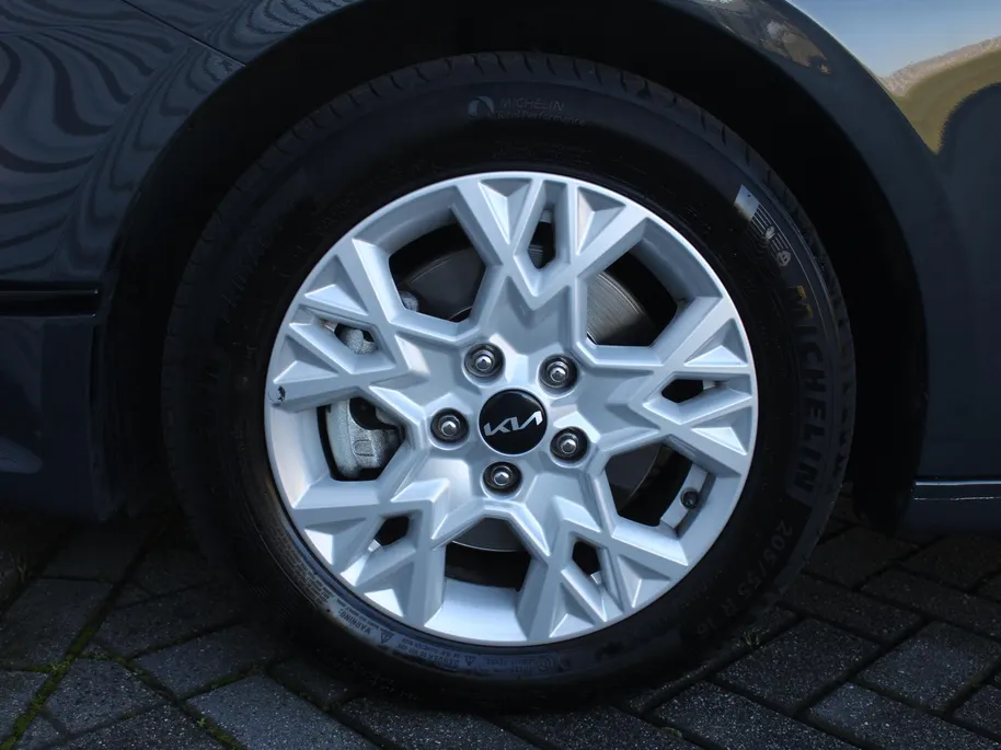 Kia Ceed Sportswagon 1.0 T-GDi DynamicLine | Camera | Clima | Cruise | 16' LM | Navi | LED | Apple CarPlay/Android Auto |