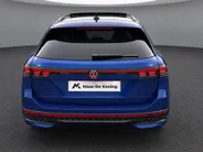 Volkswagen Passat Variant 1.5eTSI 200kW/272PK R-Line Black Style · Panoramadak · Leder · Trekhaak · 360°Camera · Hemelbekleding velours · Garantie t/m 08-12-2030 of 100000km