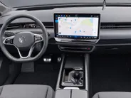 Volkswagen ID.7 Tourer Pro 77 kWh 210kW/286PK · Trekhaak · 360°Camera · Stoel- stuur- & voorruitverwarming · Garantie t/m 16-10-2027