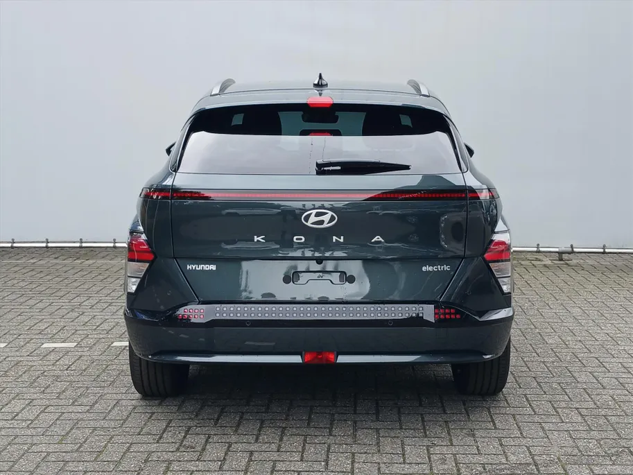Hyundai Kona 64,8 kWh 204pk Pure Edition / Voorraad deal