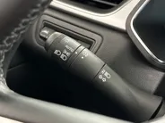 Renault Captur 1.6 E-Tech HEV 145 Intens | Apple Carplay/Android Auto | Parkeercamera | Cruise Control