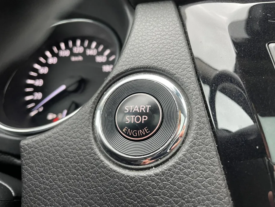 Nissan QASHQAI 1.2 Tekna *Automaat*Navi+360Camera*Climate Control*Stoelverwarming*Panoramadak*Trekhaak*LM.Velgen*Lederen bekleding*Zeer nette auto!