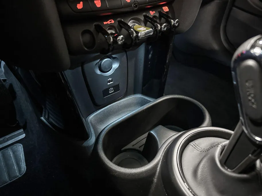 MINI Cooper 3-deurs Electric Electric Camden Edition