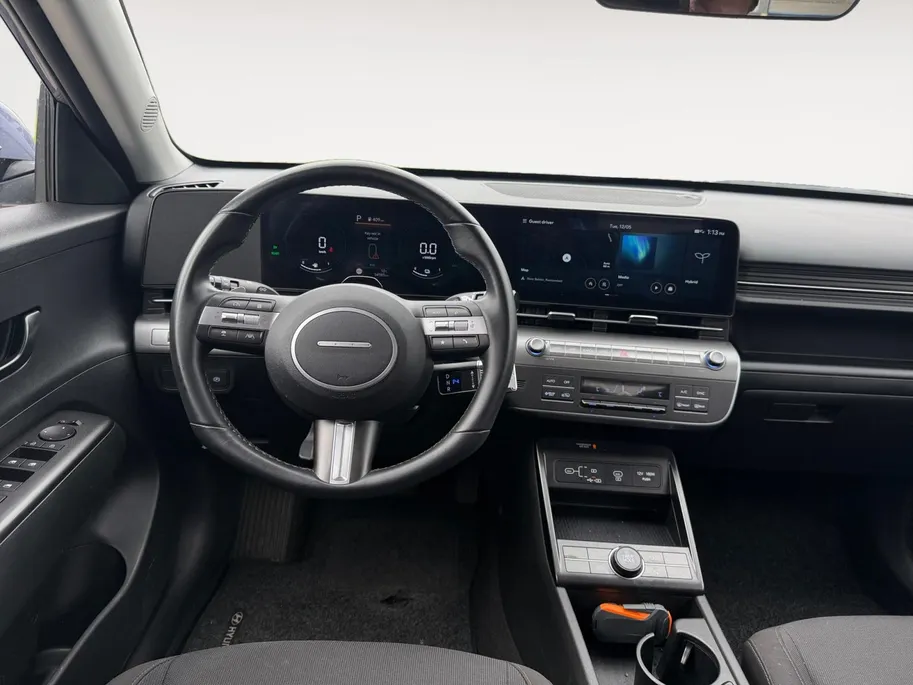 Hyundai Kona 1.6 GDI HEV Comfort | Navi | Carplay | Zeer netjes | NU Rijklaarprijs! Incl.12 Maanden, APK, Onderhoudsbeurt etc! Premiumpakket gratis!