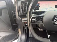 Renault Austral 1.2 E-Tech full hybrid 200 iconic | Cruise & Climate Control | Camera | Navigatie | Apple Carplay & Android Auto | Parkeersensoren | LMV | 12 Maanden BOVAG Garantie