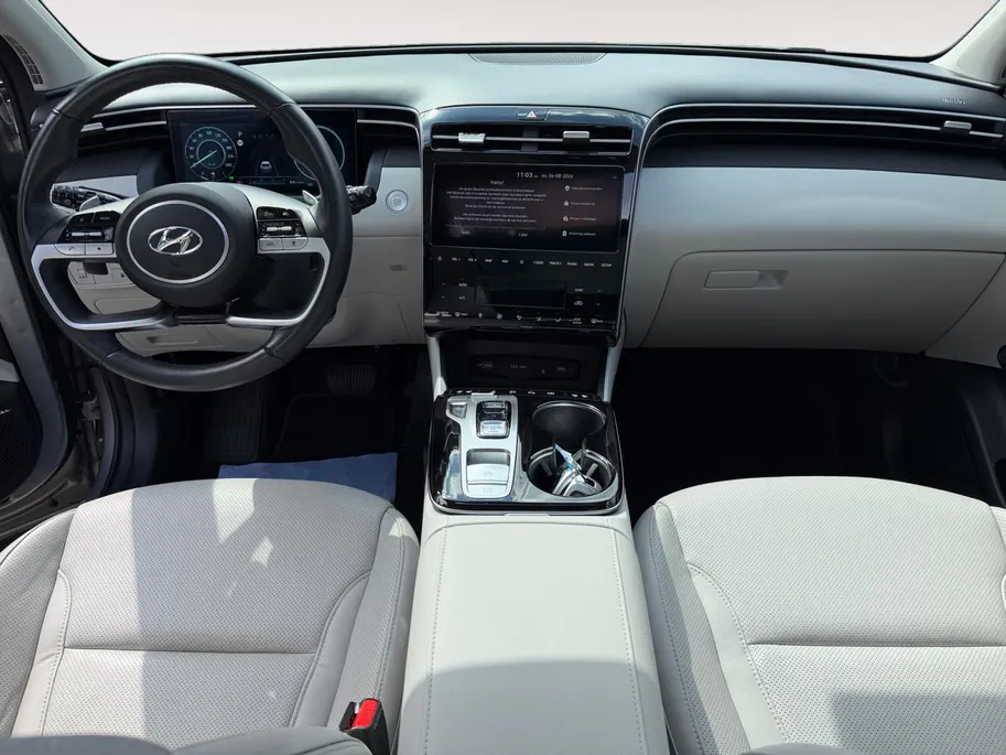Hyundai Tucson 1.6 T-GDI PHEV Premium Sky 4WD | Leder | Panoramadak | Adaptice Cruise | Trekhaak | Clima