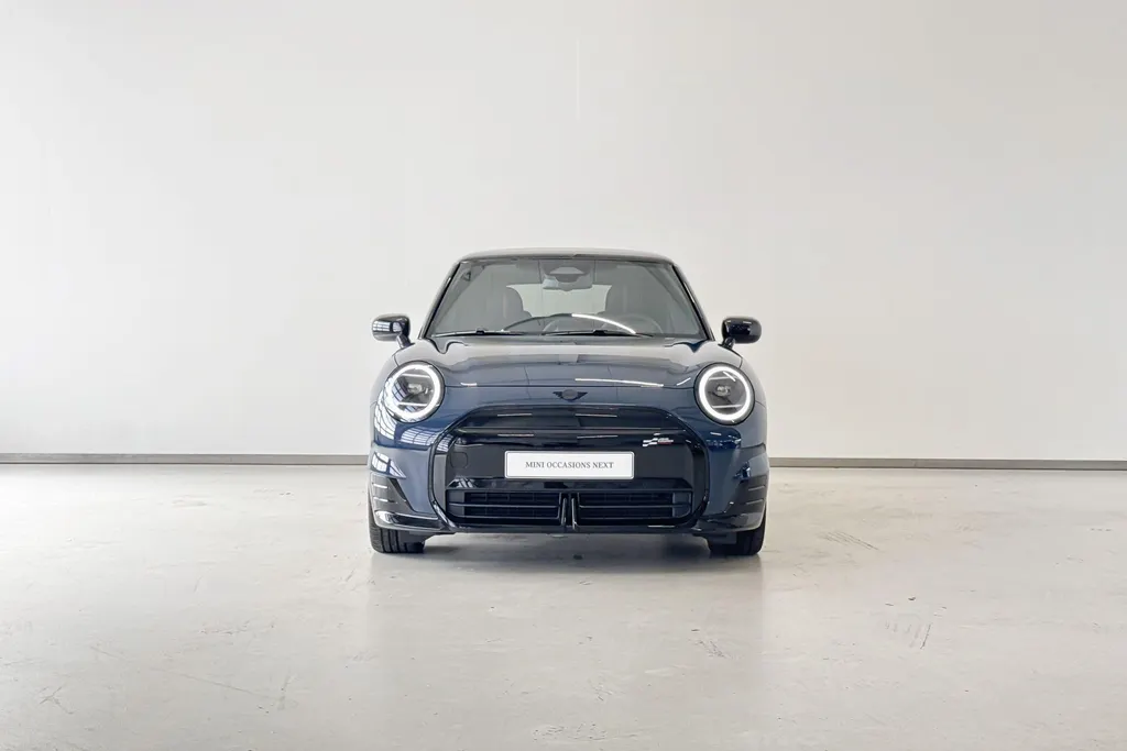 MINI Cooper 3-deurs Electric Cooper E John Cooper Works M 40.7 kWh