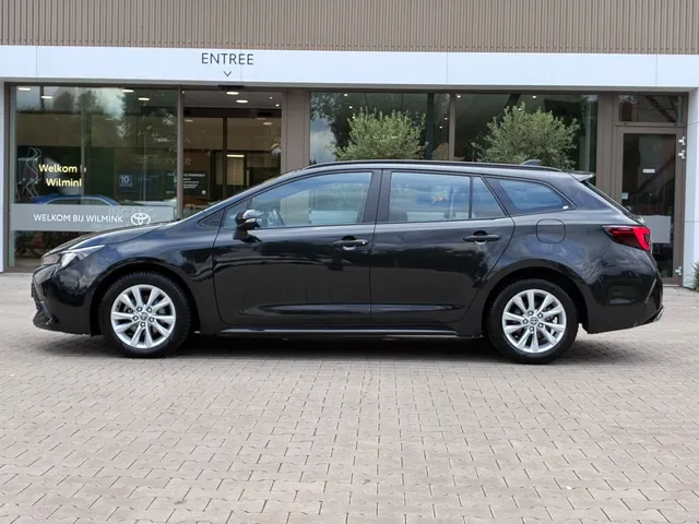 Toyota Corolla Touring Sports Hybrid 140 Dynamic Limited | Stoelverwarming | Parkeersensoren