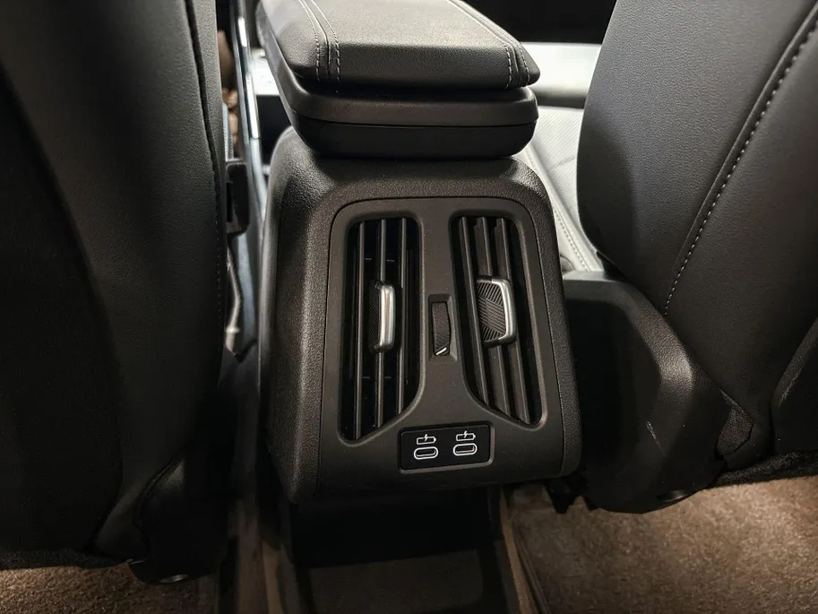 BMW iX1 eDrive20 67 kWh