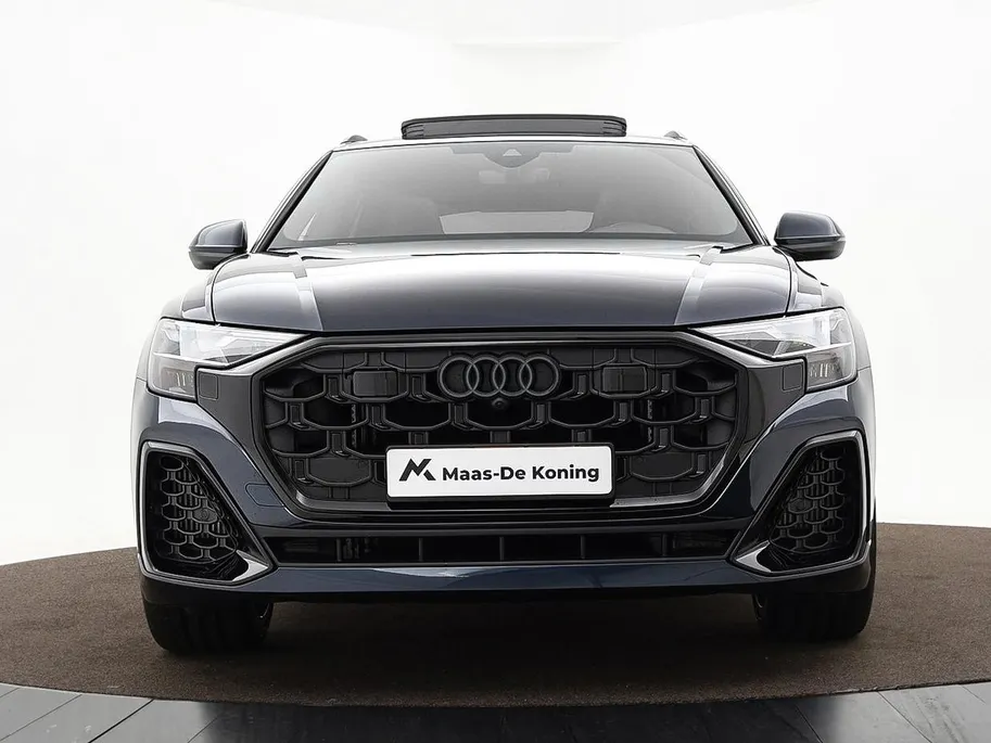 Audi Q8 55 TFSI e quattro Pro Line S 394 PK · 22' LM Velgen · Glazen panorama dak · B&O Premium 3D · Assist. plus, remote park · Stoelventilatie + Massage · Trekhaak · Servosluiting